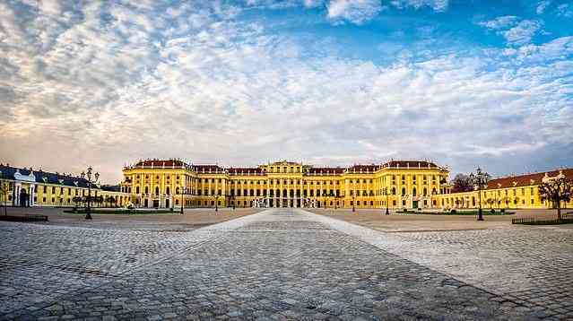 Schonbrunn Palace, things to see in Vienna