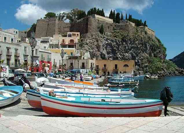 Lipari, beach holidays in Italy