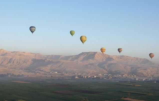 luxor, flying balloon